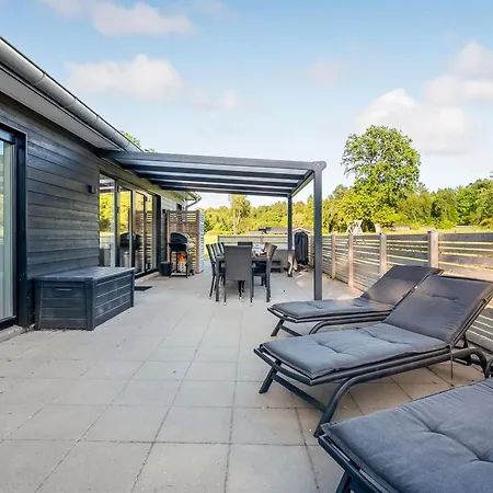 Finulf - 300m From The Sea By Interhome Glesborg