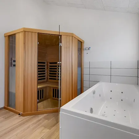 Finulf - 300m From The Sea By Interhome Glesborg